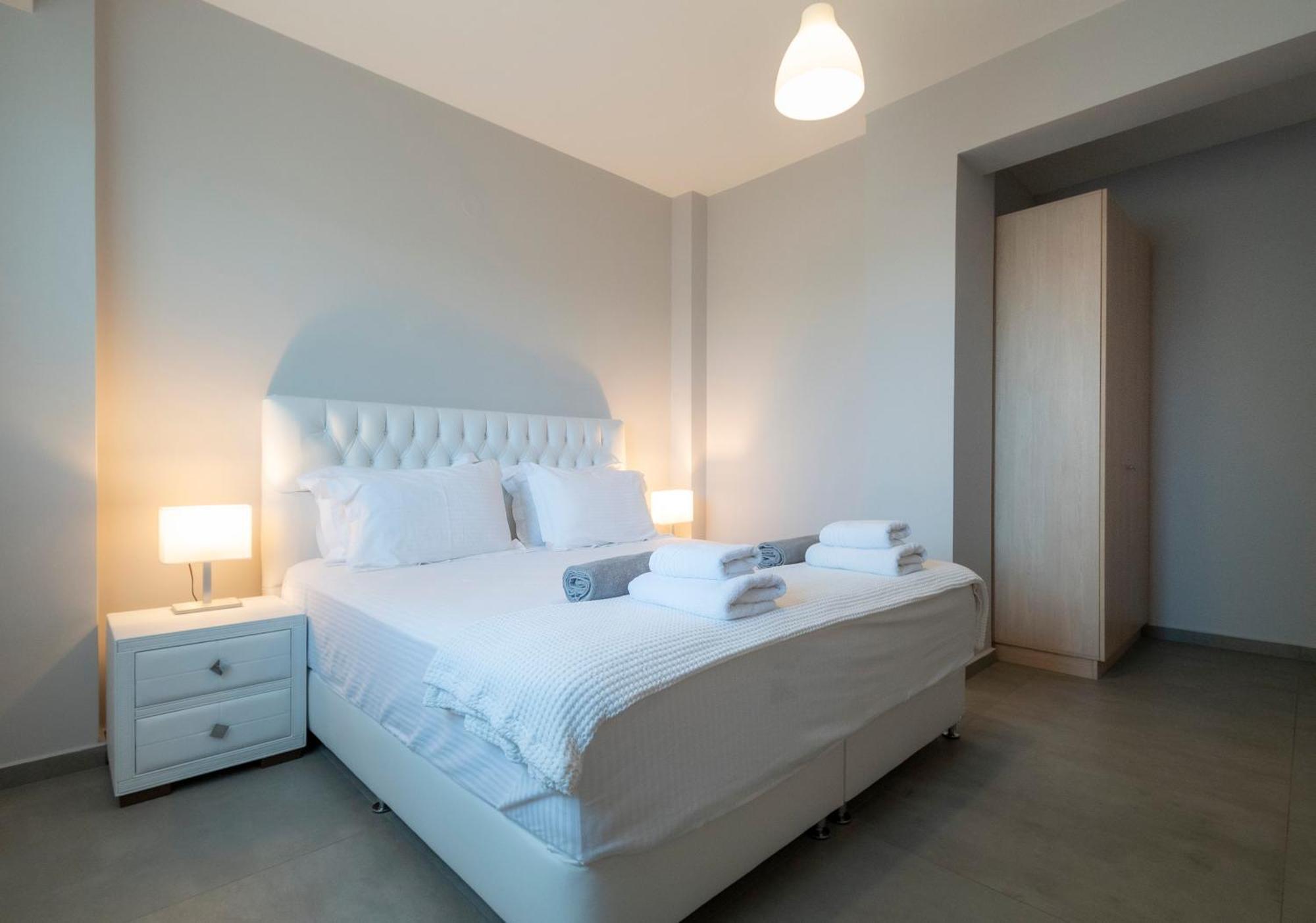 Bellevue Villas With Private Pool Ханиоти Екстериор снимка